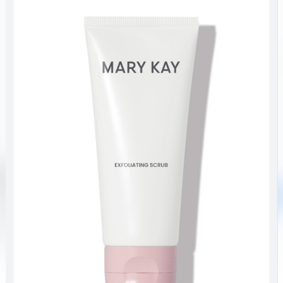 Mary Kay Exfoliating Scrub - Picture 2 of 4